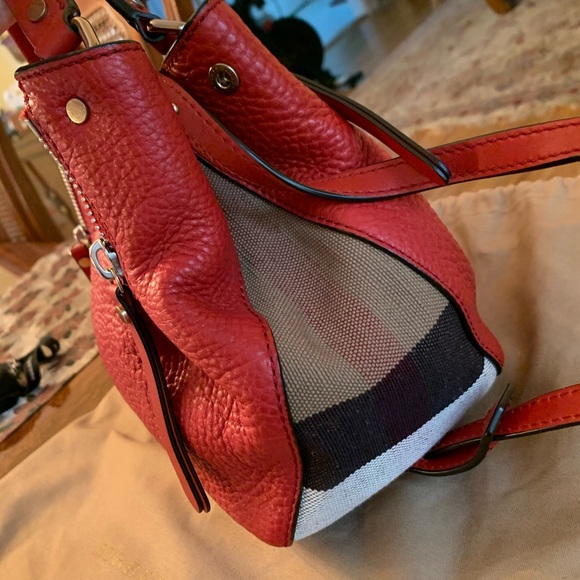 Burberry Small Nova Check bag - Picture 2 of 6